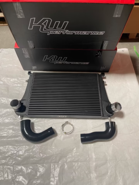 Tuning Ladeluftkühler LLK VW Golf VIII 8 GTI VAG 2.0 TSI Motoren